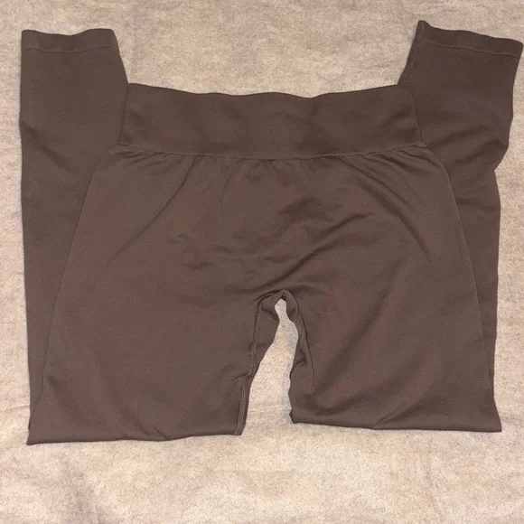 OQQ Viral Booty Lifting Leggings Brown XL - Picture 2 of 4